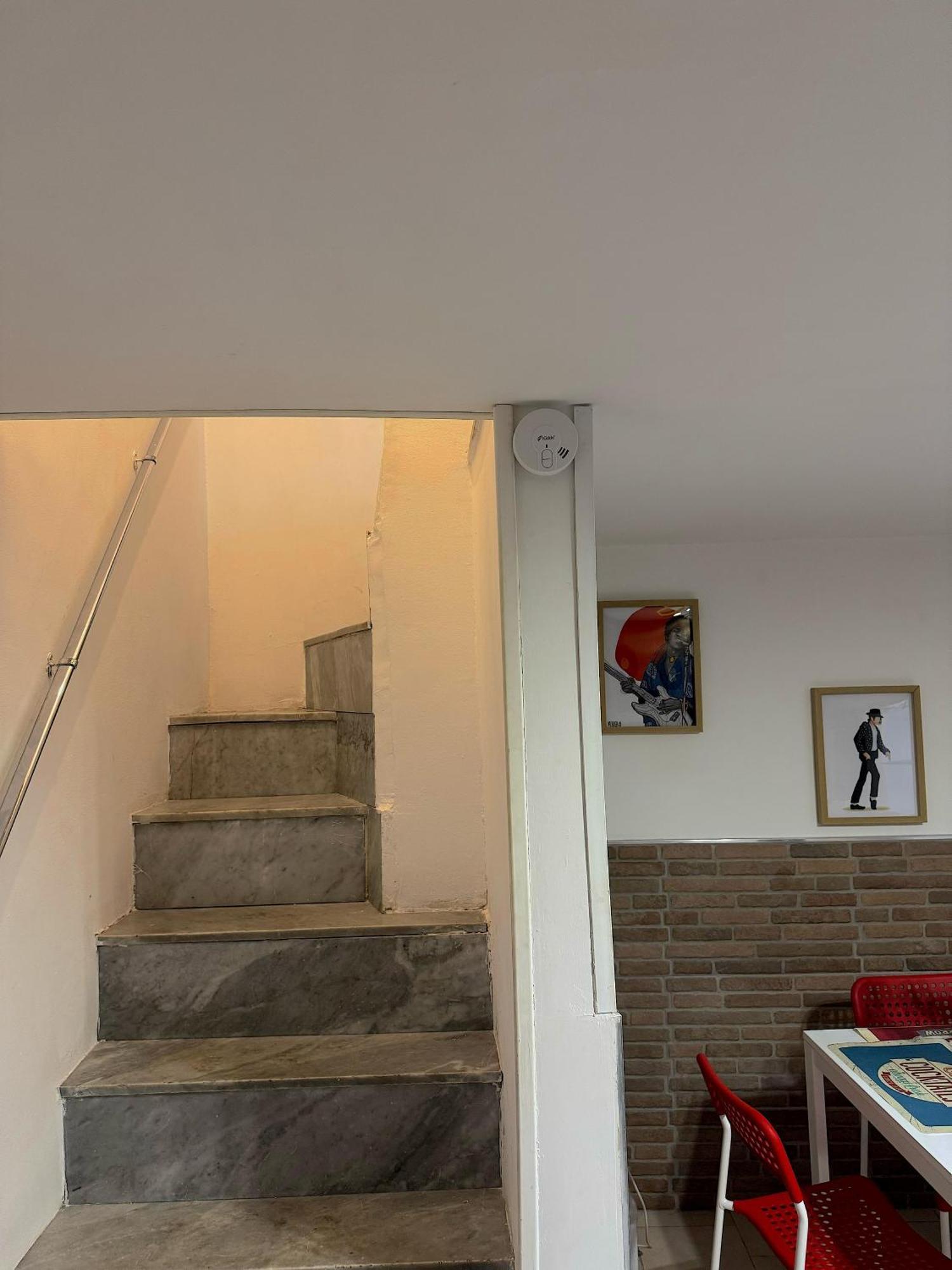 Frizzi & Lazzi House Lägenhet Neapel Exteriör bild